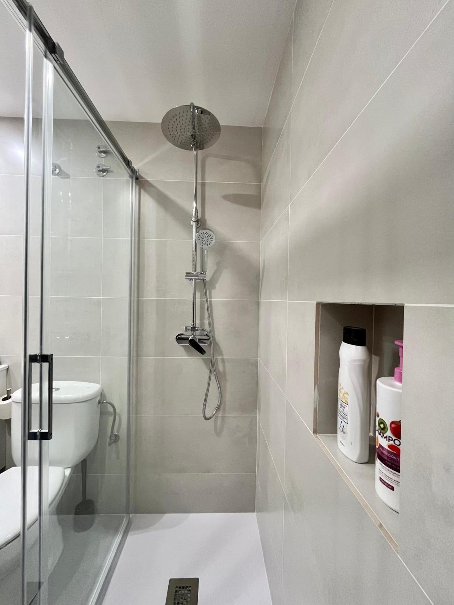 NEW! Apartamento con piscina y balcón a 2 minutos de la playa. WI-FI L'Estartit Exterior foto